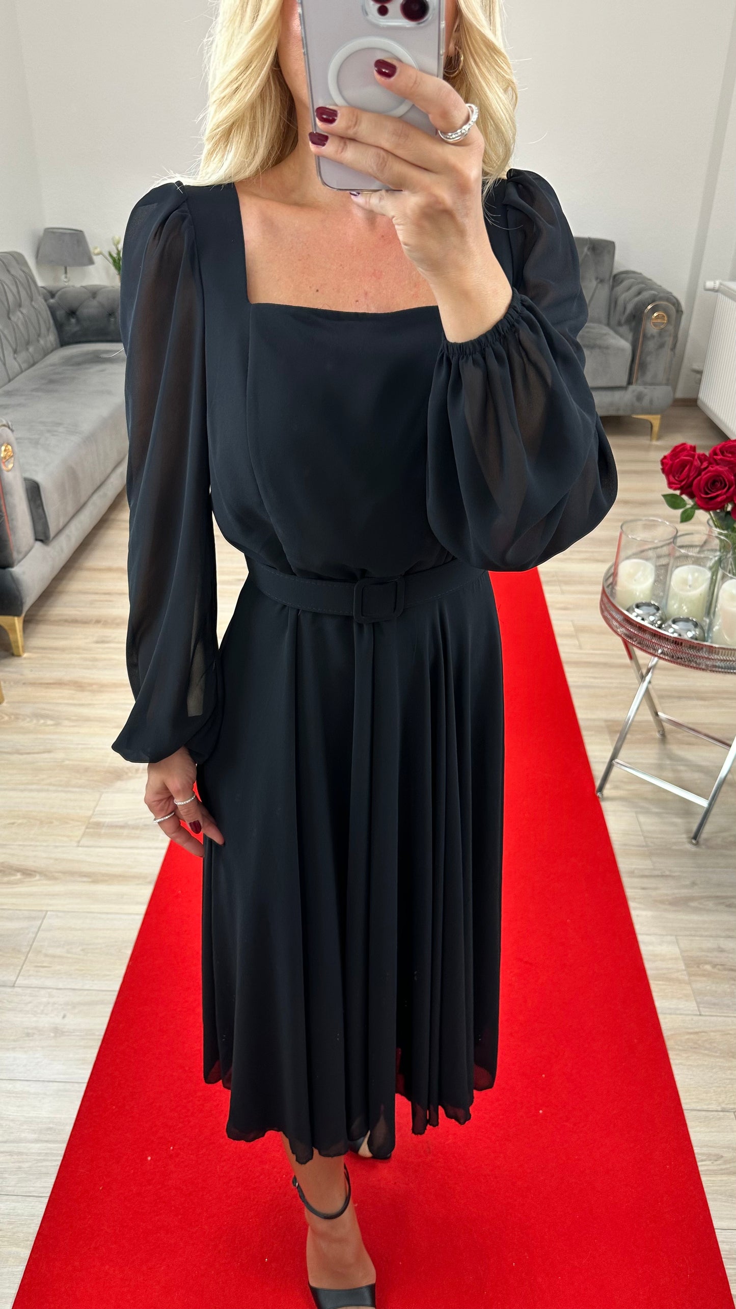Chiffon dress black with belt