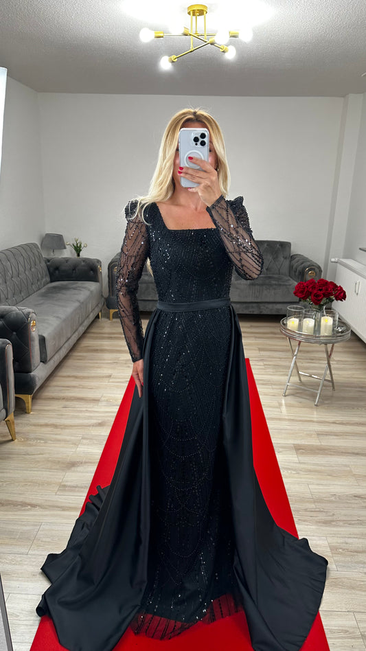 Abendkleid mit  Schleppe Schwarz
